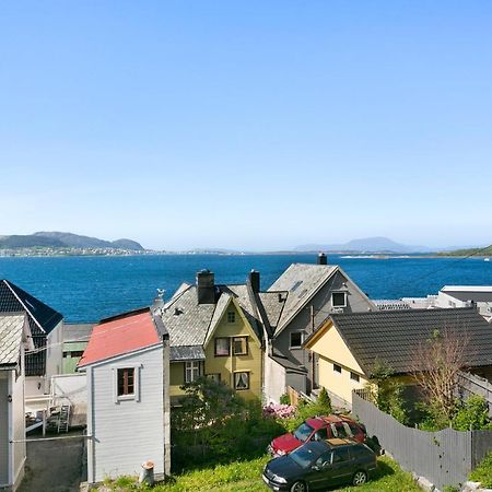 Sentrum Leilighet Ålesund Dış mekan fotoğraf
